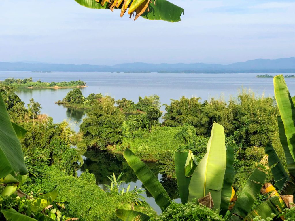 On the way to Kaptai from Rangamati – Photo by Mohammad Tauheed